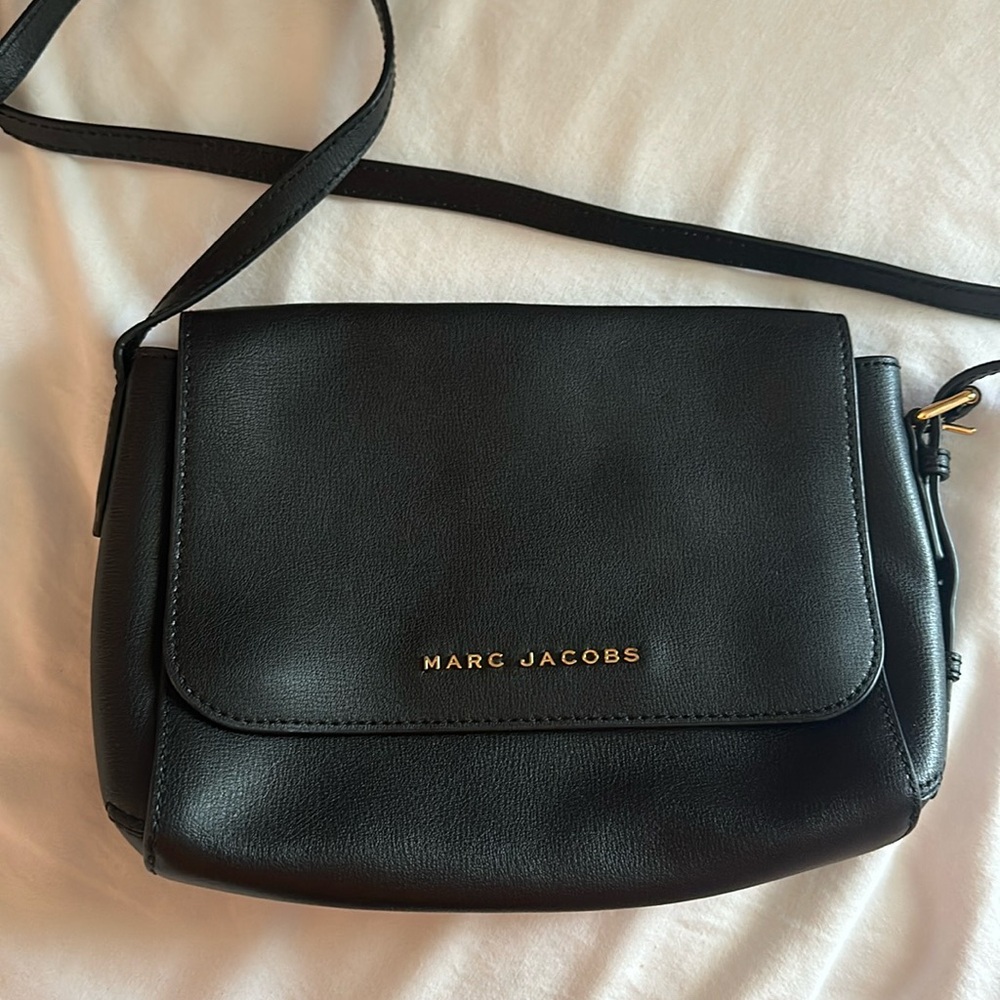 Black Marc Jacob’s cross body